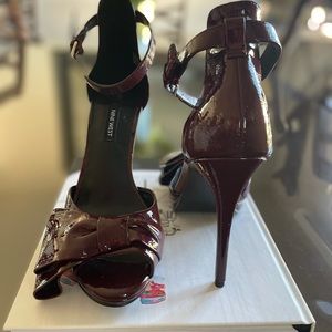 NINE WEST SHOE